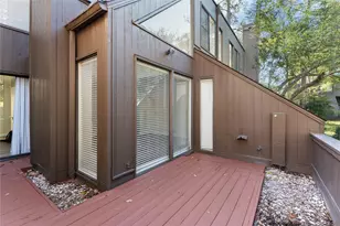 336 Litchfield Ln, Houston, TX 77024 - Photo 28