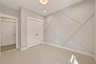 1257 W Tidwell Rd, Houston, TX 77091 - Photo 12