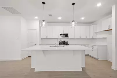 4715 Bay Vista Drive, Baytown, TX 77523 - Photo 4