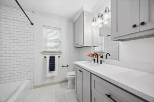 1327 Guese Rd, Houston, TX 77008 - Photo 14