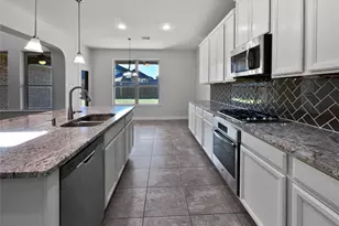 24518 Hartwick Falls Dr, Porter, TX 77365 - Photo 2