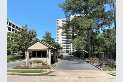 49 Briar Hollow Lane #1401, Houston, TX 77027 - Photo 2