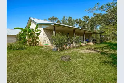 294 Lois Lane, Paige, TX 78659 - Photo 6
