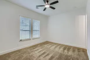 6 Freestone Stream Pl, The Woodlands, TX 77389 - Photo 38