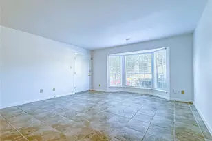 9201 Clarewood Dr, Houston, TX 77036 - Photo 2