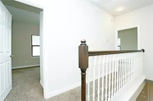 990 Grenshaw St, Houston, TX 77088 - Photo 10