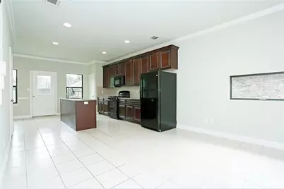 990 Grenshaw Street #B, Houston, TX 77088 - Photo 2