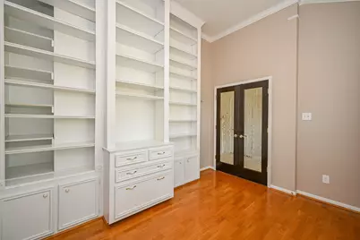 12915 Fern Mill Court, Houston, TX 77041 - Photo 2
