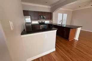 1141 W 24th St, Houston, TX 77008 - Photo 8