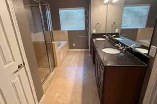 1141 W 24th St, Houston, TX 77008 - Photo 28