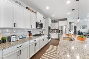 9800 Katy Creek Ct, Brookshire, TX 77423 - Photo 8