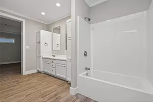 6605 Greenhurst St, Houston, TX 77091 - Photo 38