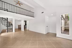 8632 Maplecrest Dr, Houston, TX 77099 - Photo 4
