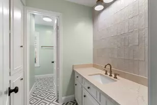 8619 La Fonte St, Houston, TX 77024 - Photo 26