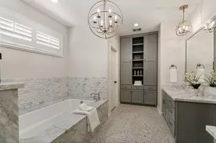 8619 La Fonte St, Houston, TX 77024 - Photo 24