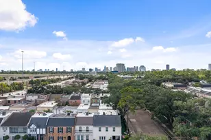 8619 La Fonte St, Houston, TX 77024 - Photo 40