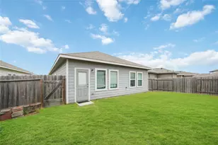 24015 Farmstead Dr, Hockley, TX 77447 - Photo 16