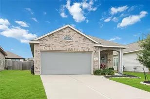 24015 Farmstead Dr, Hockley, TX 77447 - Photo 2