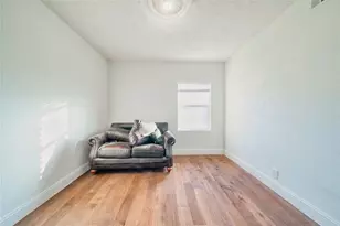 4913 W 43rd St, Houston, TX 77092 - Photo 24