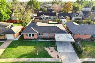 4913 W 43rd St, Houston, TX 77092 - Photo 6