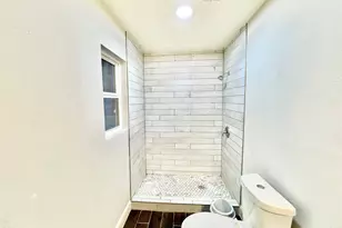 4913 W 43rd St, Houston, TX 77092 - Photo 24