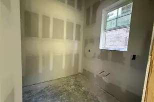 1021 Nadine St, Houston, TX 77009 - Photo 16