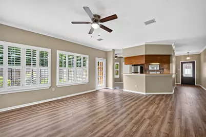 1502 Beechurst Court, Houston, TX 77062 - Photo 10