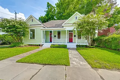 315 E 15th Street, Houston, TX 77008 - Photo 2