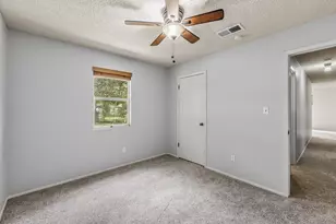17 Pine Wood Dr, Huntsville, TX 77320 - Photo 16