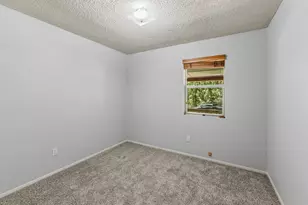 17 Pine Wood Dr, Huntsville, TX 77320 - Photo 12