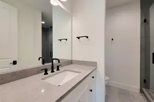 1922 Norcrest Dr Dr, Houston, TX 77055 - Photo 40