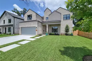 1922 Norcrest Dr Dr, Houston, TX 77055 - Photo 2
