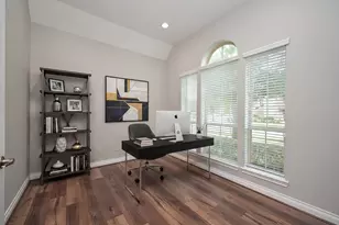 4623 Hickory Branch Ln, Sugar Land, TX 77479 - Photo 6