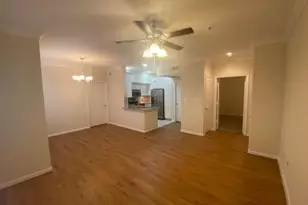 1901 Post Oak Park Dr, Houston, TX 77027 - Photo 4