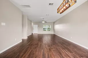 2622 Tarpon Dr, Texas City, TX 77591 - Photo 6