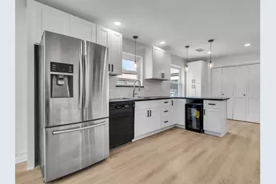 16007 Diana Lane, Houston, TX 77062 - Photo 16