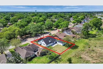 16007 Diana Lane, Houston, TX 77062 - Photo 6