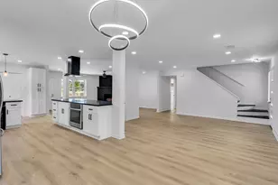 16007 Diana Ln, Houston, TX 77062 - Photo 14