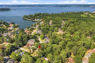 101 Lakeside Dr, Conroe, TX 77356 - Photo 34