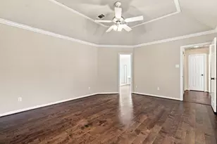101 Lakeside Dr, Conroe, TX 77356 - Photo 22