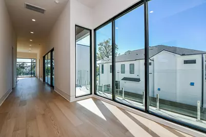 7218 Schiller Street, Houston, TX 77055 - Photo 32