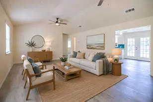 91 Hulon Hall Ct, Cleveland, TX 77328 - Photo 2
