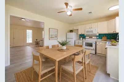 91 Hulon Hall Court, Cleveland, TX 77328 - Photo 4