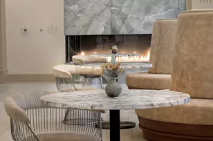 8900 Six Pines Dr, The Woodlands, TX 77380 - Photo 14