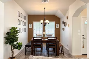 10122 Mariposa Stream Ct, Houston, TX 77044 - Photo 6
