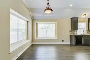 14407 Jessica Falls Cir, Houston, TX 77044 - Photo 12