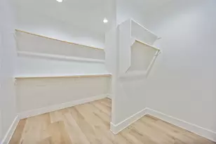 10616 Ashville Dr, Houston, TX 77051 - Photo 16