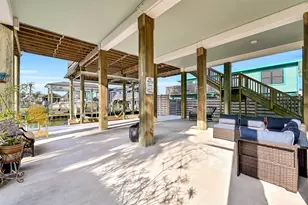 16506 Trinidad Way, Jamaica Beach, TX 77554 - Photo 8
