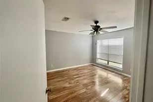 2019 Place Rebecca Ln, Houston, TX 77090 - Photo 14