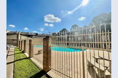 2019 Place Rebecca Lane #G4, Houston, TX 77090 - Photo 34